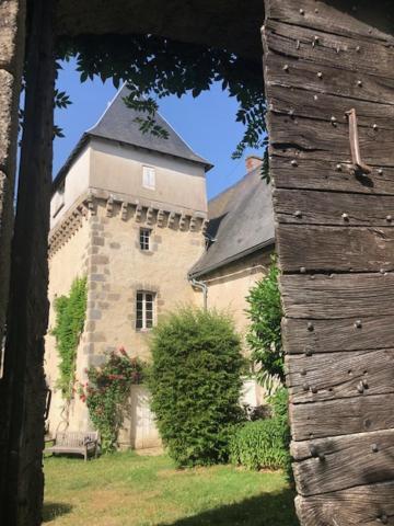 Chateau De Montautre Fromental Экстерьер фото